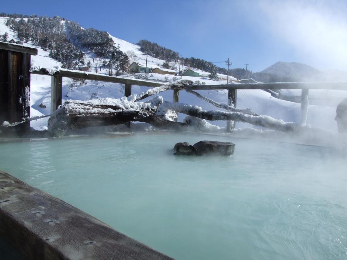 Manza Onsen Nisshinkan Tsumagoi Zewnętrze zdjęcie